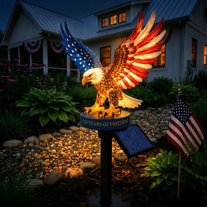 🦅 America 250th Anniversary Solar Eagle Garden Light – A Glowing Tribute to American Freedom