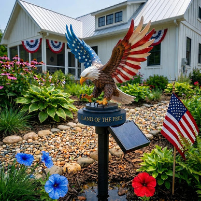 🦅 America 250th Anniversary Solar Eagle Garden Light – A Glowing Tribute to American Freedom